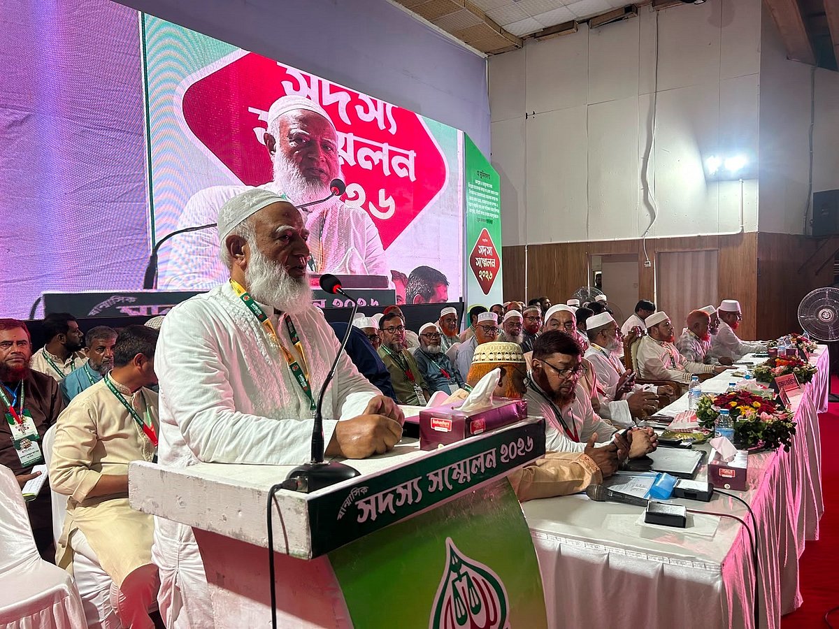 প্রধানমন্ত্রীর ভারত সফরে অসুবিধা নেই, তবে হতে হবে সমমর্যাদার ভিত্তিতে: জামায়াতের আমির