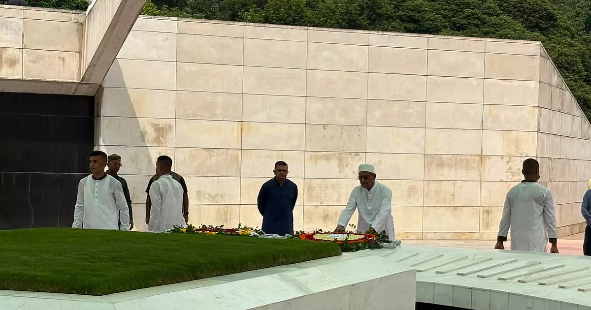 জিয়াউর রহমান, খালেদা জিয়ার সমাধিসৌধে নবনির্বাচিত রাষ্ট্রপতির শ্রদ্ধা