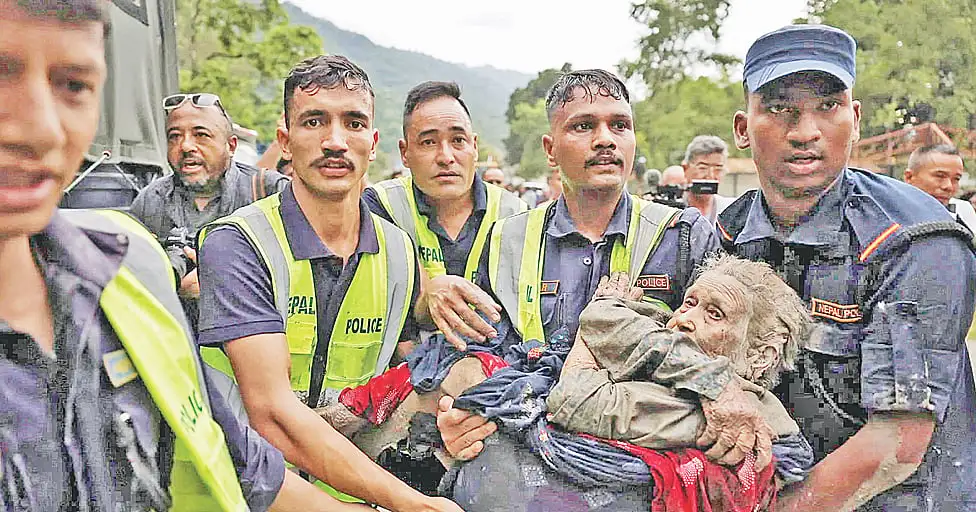 ১১ বছর পর নেপালে বড় দুর্যোগ, নতুন করে বড় ধরনের বন্যার আশঙ্কা